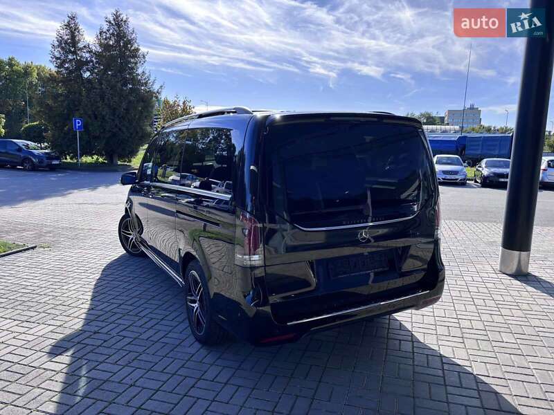 Минивэн Mercedes-Benz V-Class 2024 в Львове