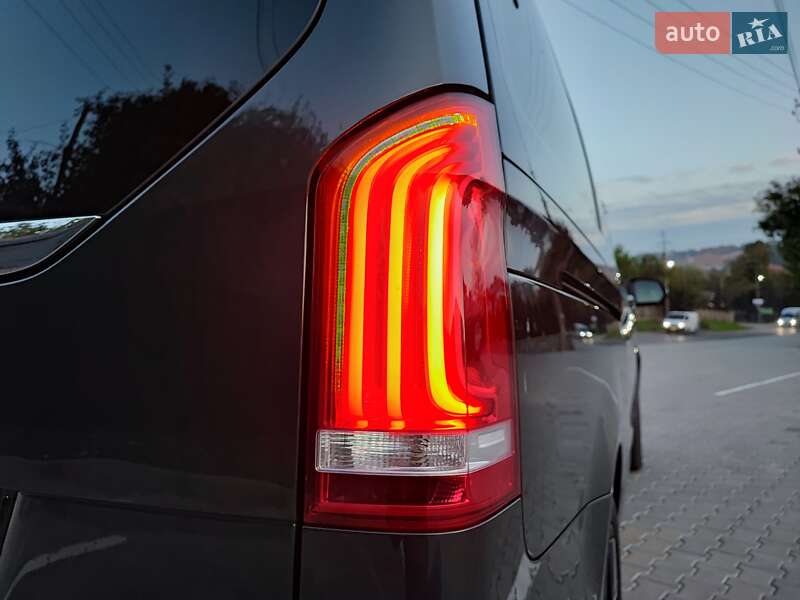 Минивэн Mercedes-Benz V-Class 2021 в Черновцах