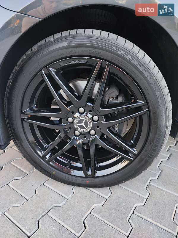 Минивэн Mercedes-Benz V-Class 2021 в Черновцах