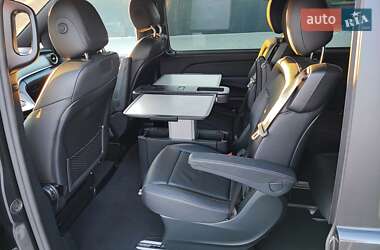 Мінівен Mercedes-Benz V-Class 2021 в 