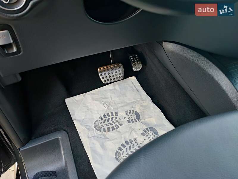 Минивэн Mercedes-Benz V-Class 2021 в Черновцах