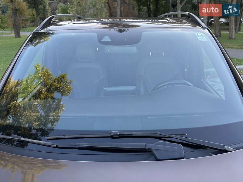 Мінівен Mercedes-Benz V-Class 2016 в Києві