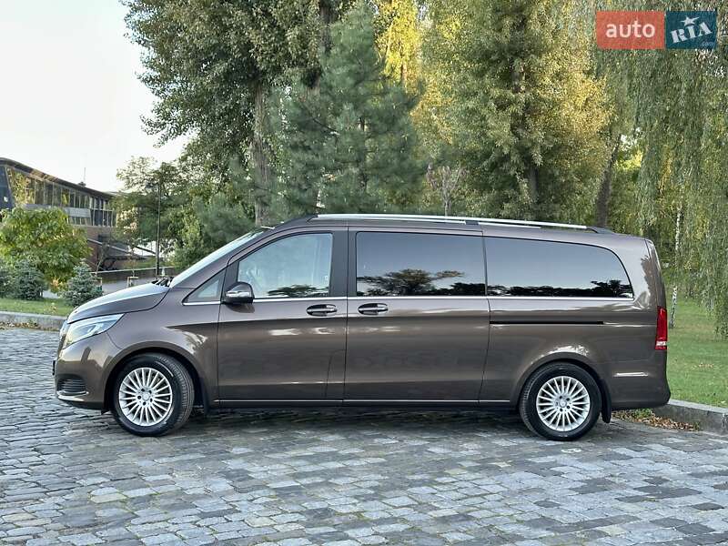 Мінівен Mercedes-Benz V-Class 2016 в Києві