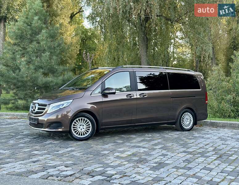Мінівен Mercedes-Benz V-Class 2016 в Києві