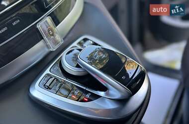 Минивэн Mercedes-Benz V-Class 2016 в 
