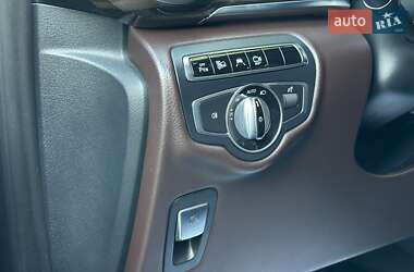 Минивэн Mercedes-Benz V-Class 2016 в 