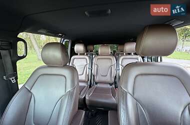 Минивэн Mercedes-Benz V-Class 2016 в 