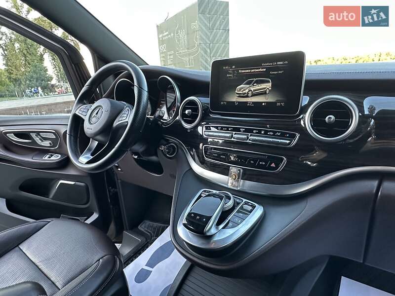 Мінівен Mercedes-Benz V-Class 2016 в Києві