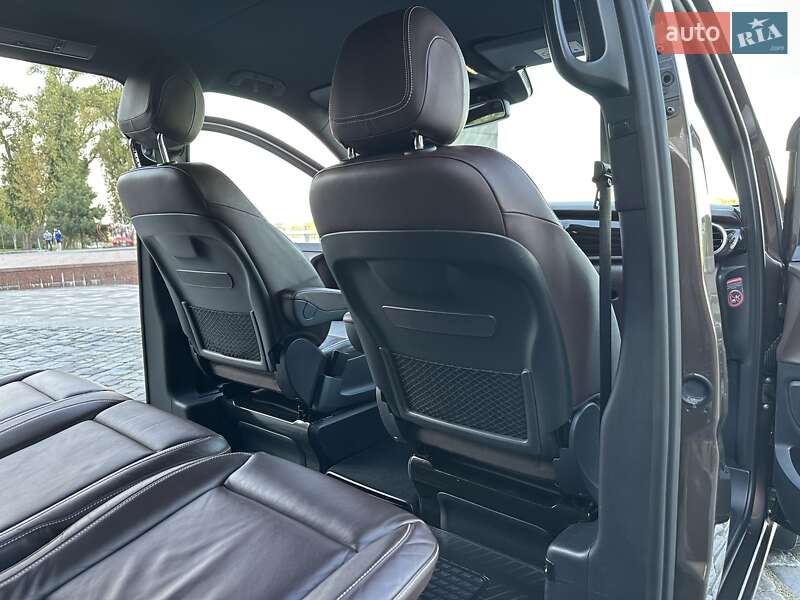Мінівен Mercedes-Benz V-Class 2016 в Києві