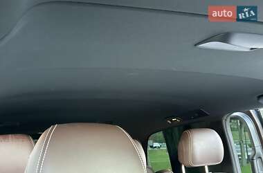 Минивэн Mercedes-Benz V-Class 2016 в 