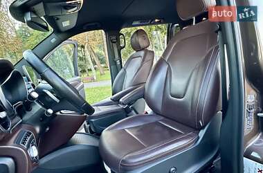 Минивэн Mercedes-Benz V-Class 2016 в 