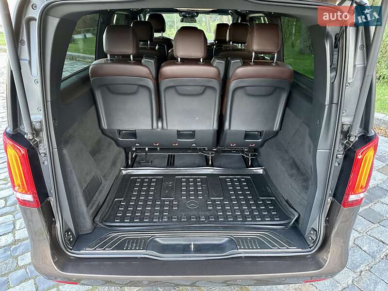 Мінівен Mercedes-Benz V-Class 2016 в Києві