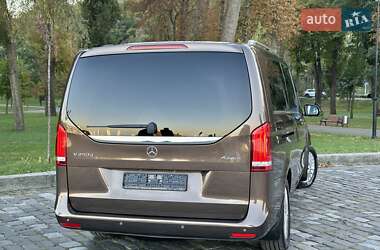 Минивэн Mercedes-Benz V-Class 2016 в 