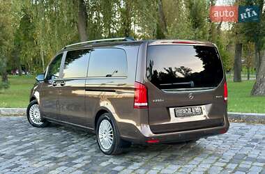 Минивэн Mercedes-Benz V-Class 2016 в 