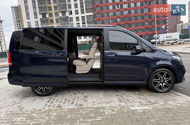 Минивэн Mercedes-Benz V-Class 2018 в 