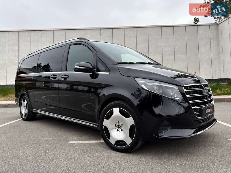 Минивэн Mercedes-Benz V-Class 2025 в Киеве