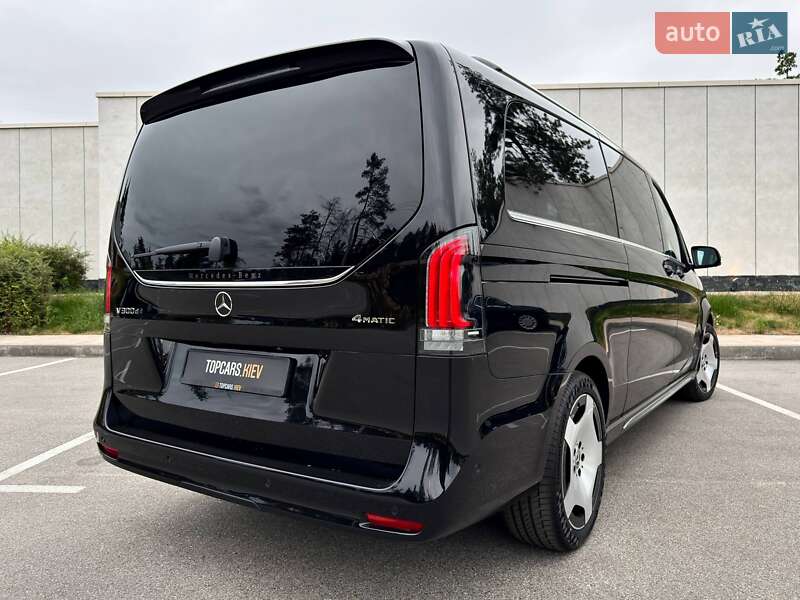 Минивэн Mercedes-Benz V-Class 2025 в Киеве