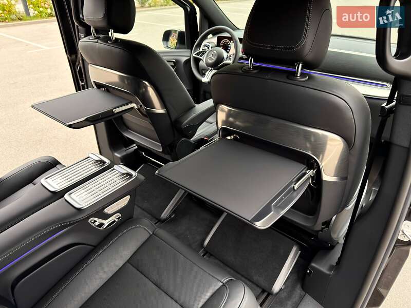 Минивэн Mercedes-Benz V-Class 2025 в Киеве