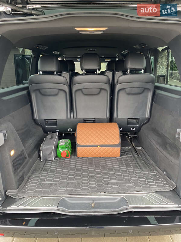 Мінівен Mercedes-Benz V-Class 2018 в Києві фото 13 Мінівен Mercedes-Benz V-Class 2018 в Києві