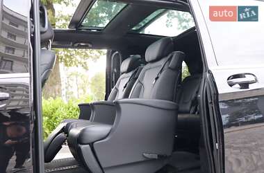 Мінівен Mercedes-Benz V-Class 2020 в 
