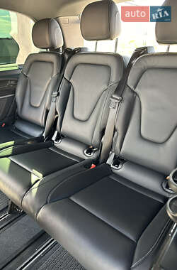 Минивэн Mercedes-Benz V-Class 2020 в 