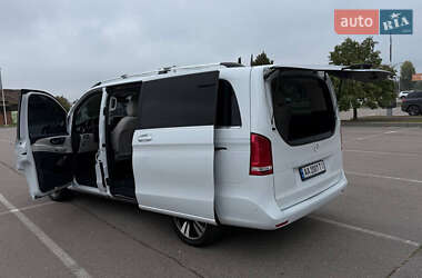 Минивэн Mercedes-Benz V-Class 2016 в 