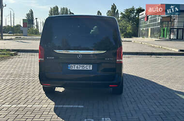 Минивэн Mercedes-Benz V-Class 2015 в  фото 14 Минивэн Mercedes-Benz V-Class 2015 в