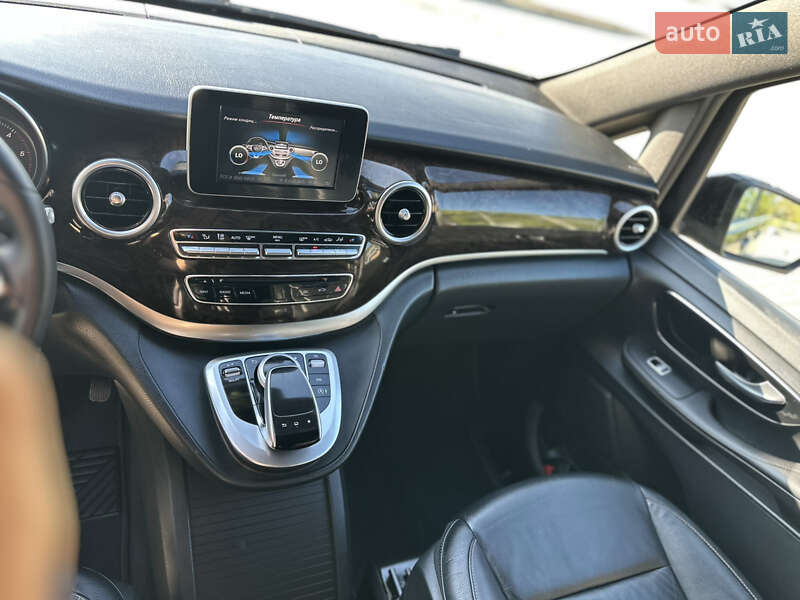 Мінівен Mercedes-Benz V-Class 2015 в Херсоні фото 29 Мінівен Mercedes-Benz V-Class 2015 в Херсоні