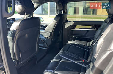 Минивэн Mercedes-Benz V-Class 2015 в  фото 35 Минивэн Mercedes-Benz V-Class 2015 в