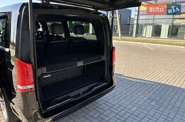 Минивэн Mercedes-Benz V-Class 2015 в  фото 39 Минивэн Mercedes-Benz V-Class 2015 в