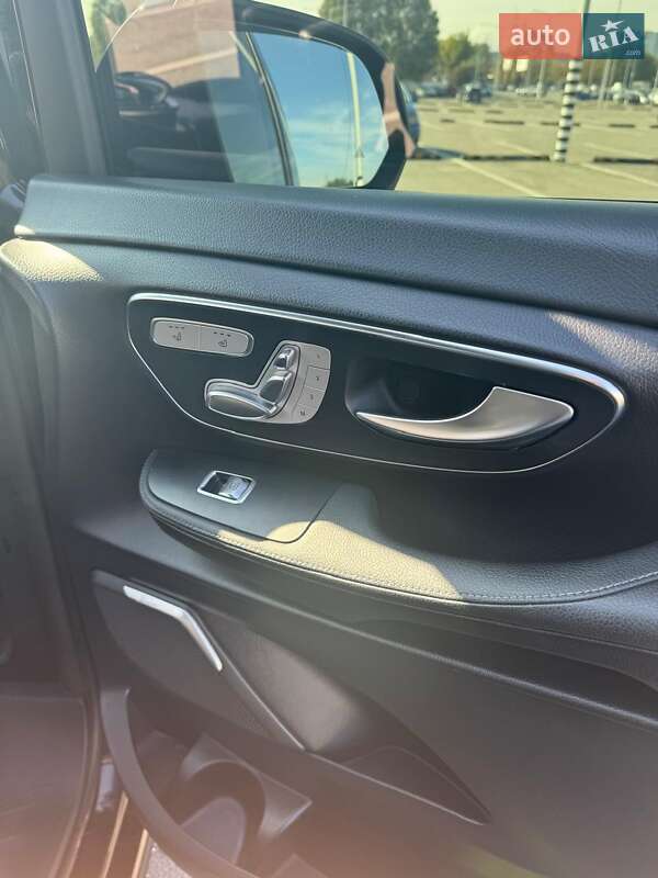 Минивэн Mercedes-Benz V-Class 2020 в Днепре