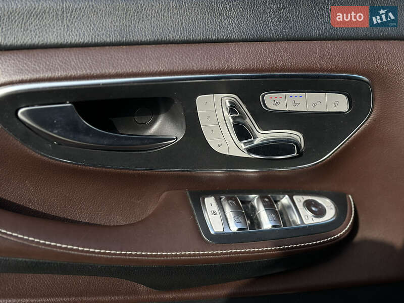 Минивэн Mercedes-Benz V-Class 2018 в Луцке