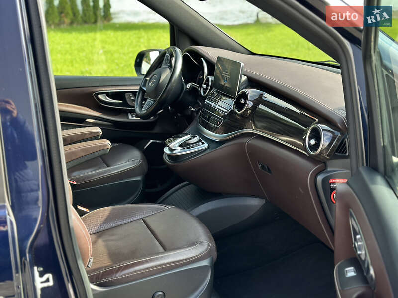 Минивэн Mercedes-Benz V-Class 2018 в Луцке
