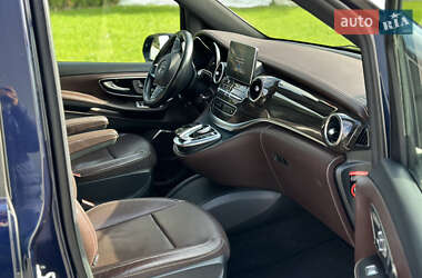 Минивэн Mercedes-Benz V-Class 2018 в 