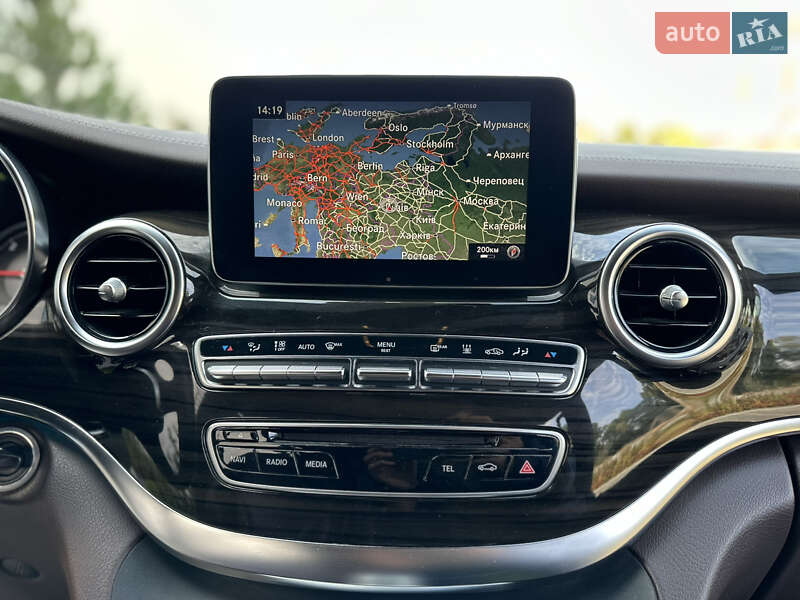 Минивэн Mercedes-Benz V-Class 2018 в Луцке
