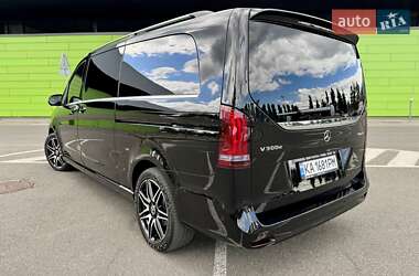 Минивэн Mercedes-Benz V-Class 2023 в 