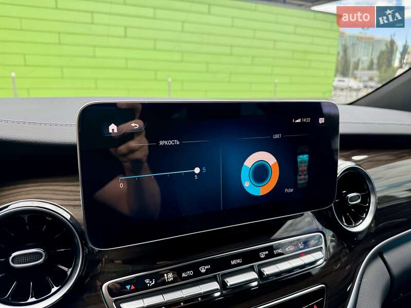 Мінівен Mercedes-Benz V-Class 2023 в Києві