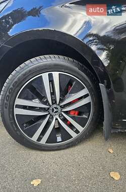 Минивэн Mercedes-Benz V-Class 2017 в 
