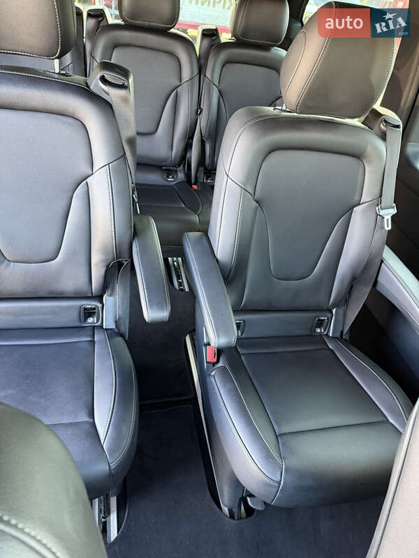 Минивэн Mercedes-Benz V-Class 2014 в Черновцах фото 22 Минивэн Mercedes-Benz V-Class 2014 в Черновцах
