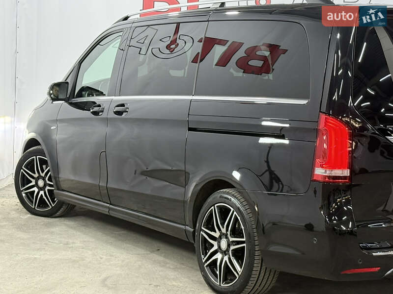 Мінівен Mercedes-Benz V-Class 2017 в Одесі фото 22 Мінівен Mercedes-Benz V-Class 2017 в Одесі