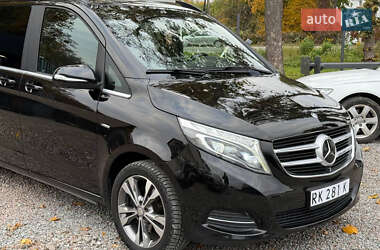 Мінівен Mercedes-Benz V-Class 2015 в  фото 22 Мінівен Mercedes-Benz V-Class 2015 в