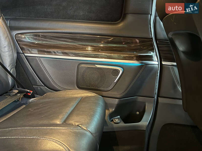 Минивэн Mercedes-Benz V-Class 2015 в Стрые фото 39 Минивэн Mercedes-Benz V-Class 2015 в Стрые