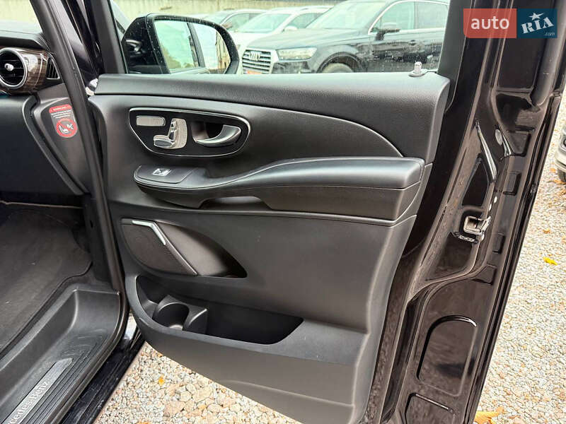 Минивэн Mercedes-Benz V-Class 2015 в Стрые фото 68 Минивэн Mercedes-Benz V-Class 2015 в Стрые