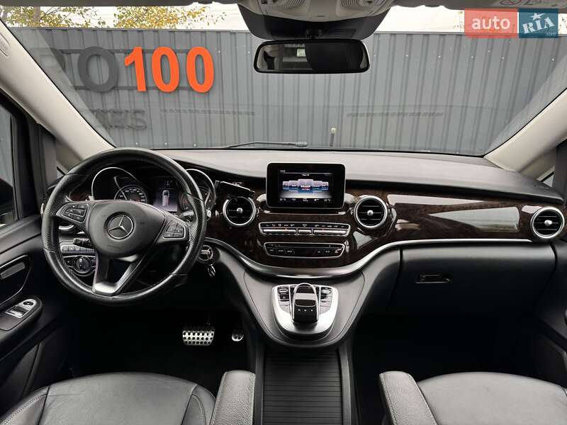 Минивэн Mercedes-Benz V-Class 2018 в Киеве