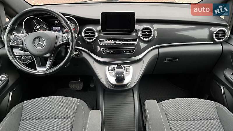 Минивэн Mercedes-Benz V-Class 2017 в Хмельницком фото 8 Минивэн Mercedes-Benz V-Class 2017 в Хмельницком