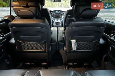 Минивэн Mercedes-Benz V-Class 2021 в  фото 24 Минивэн Mercedes-Benz V-Class 2021 в