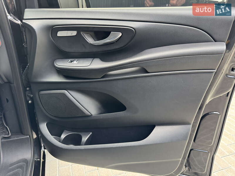 Мінівен Mercedes-Benz V-Class 2016 в Мукачевому фото 46 Мінівен Mercedes-Benz V-Class 2016 в Мукачевому