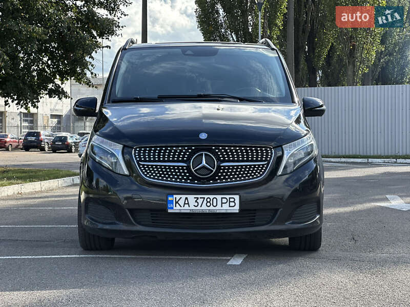 Минивэн Mercedes-Benz V-Class 2017 в Киеве фото 2 Минивэн Mercedes-Benz V-Class 2017 в Киеве