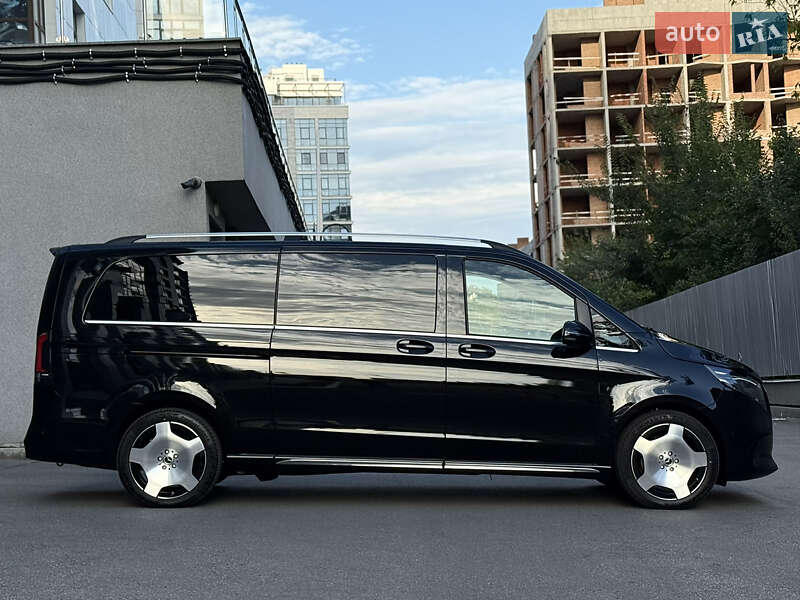 Минивэн Mercedes-Benz V-Class 2025 в Киеве фото 12 Минивэн Mercedes-Benz V-Class 2025 в Киеве