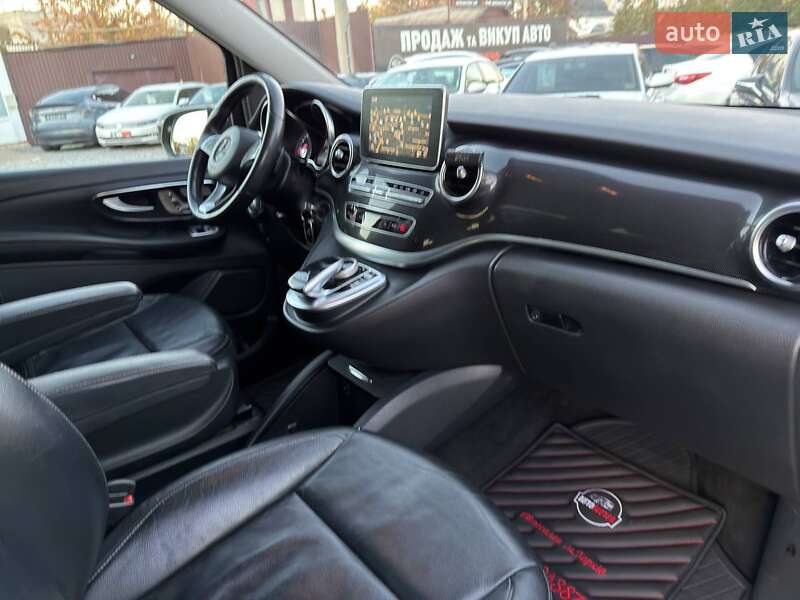 Минивэн Mercedes-Benz V-Class 2017 в Харькове фото 21 Минивэн Mercedes-Benz V-Class 2017 в Харькове